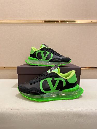 Picture of Valentino Shoes Men _SKUfw133426397fw